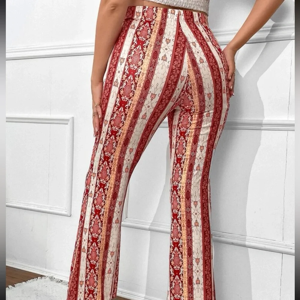 Flare pants - Picture 2 of 2